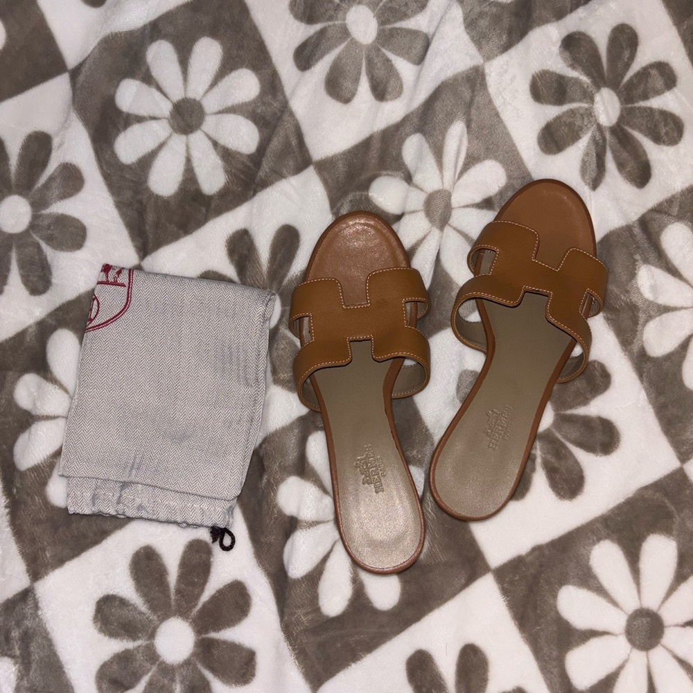 Brown Leather Block Sandals